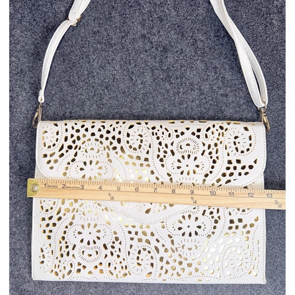 NWOT White Gold Laser Cut Crossbody Bag Floral Envelope Clutch Purse